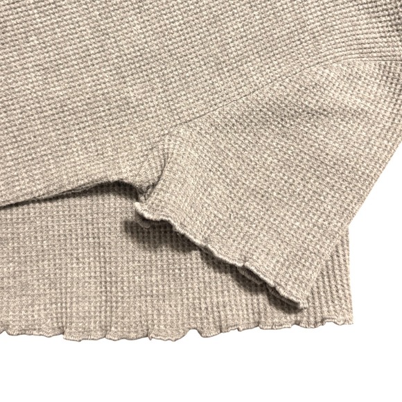 Wild Fable Women Gray Waffle Knit Lettuce Trim Crop Top Short Sleeve XS - Picture 3 of 5